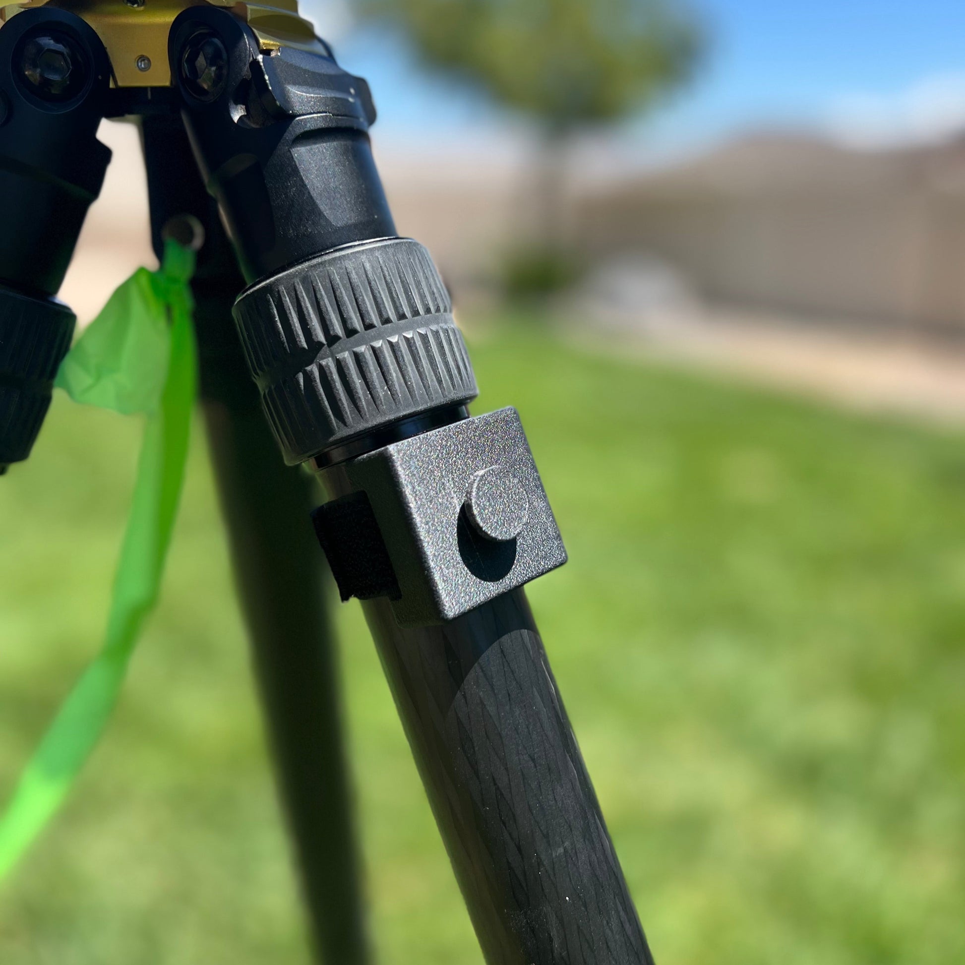 Stude Light Tripod Stud on a tripod